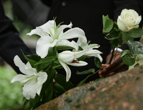 Direct Cremation vs Traditional Funeral: What’s the Difference?